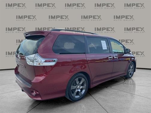 2015 Toyota Sienna SE