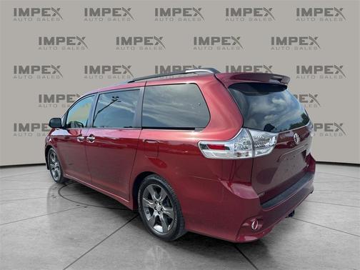 2015 Toyota Sienna SE