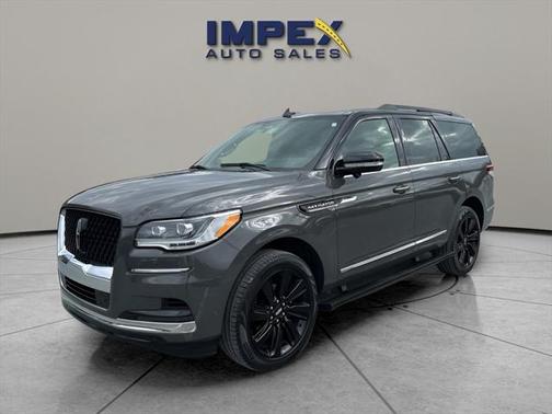 2022 Lincoln Navigator Black Label