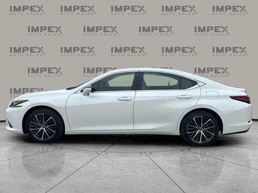 2022 Lexus ES 350 Base
