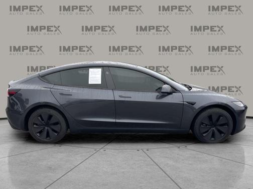 2025 Tesla Model 3 Long Range
