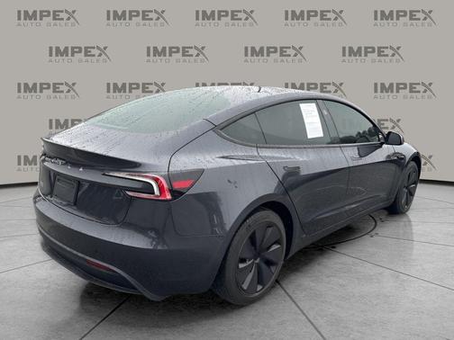 2025 Tesla Model 3 Long Range