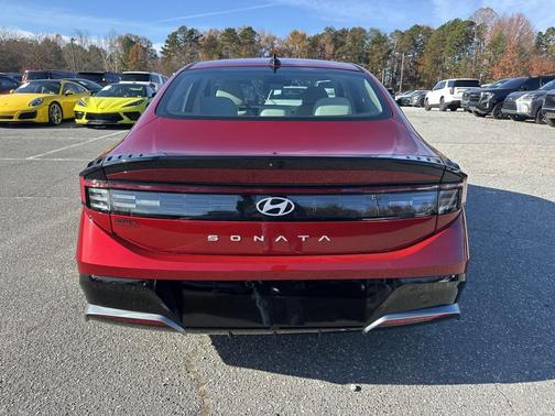 2024 Hyundai SONATA SEL