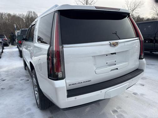 2019 Cadillac Escalade Premium Luxury