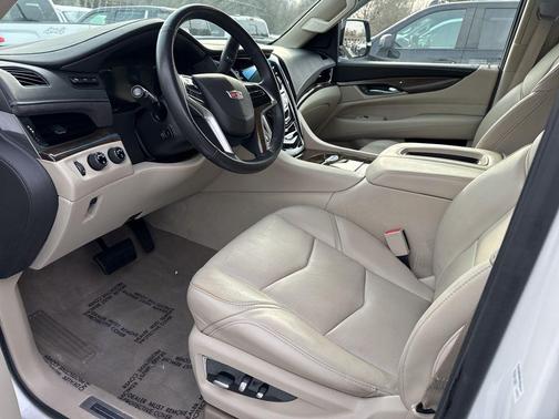 2019 Cadillac Escalade Premium Luxury