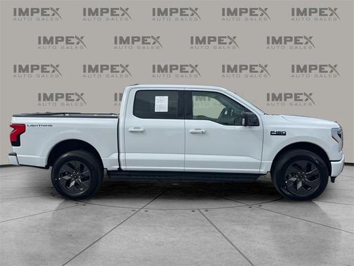 2024 Ford F-150 Lightning Flash