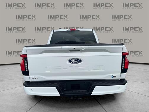 2024 Ford F-150 Lightning Flash