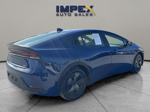 2023 Toyota Prius LE