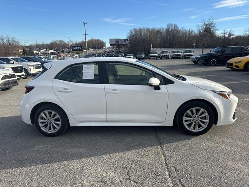 2023 Toyota Corolla SE