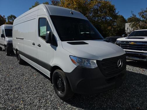 2025 Mercedes-Benz Sprinter 2500 High Roof