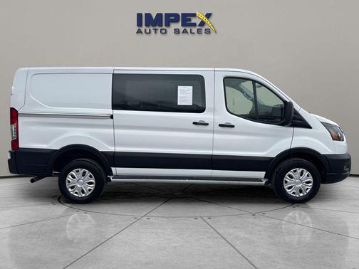 2024 Ford Transit-250 Base