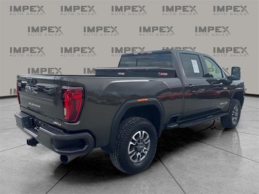 2022 GMC Sierra 2500 AT4