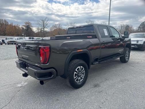 2022 GMC Sierra 2500 AT4