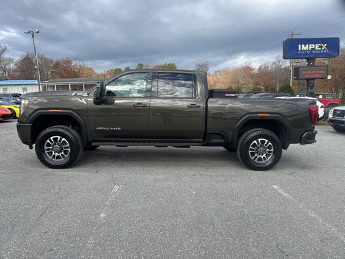 2022 GMC Sierra 2500 AT4