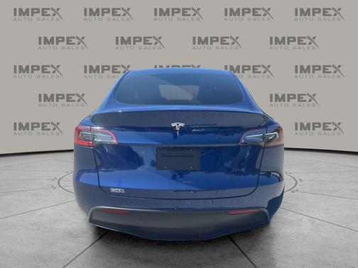 2024 Tesla Model Y Long Range Dual Motor All-Wheel Drive