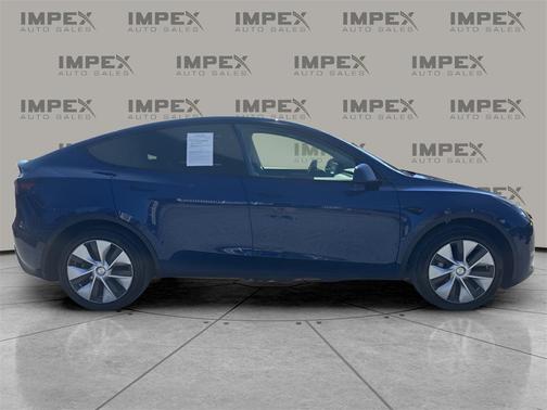 2024 Tesla Model Y Long Range Dual Motor All-Wheel Drive
