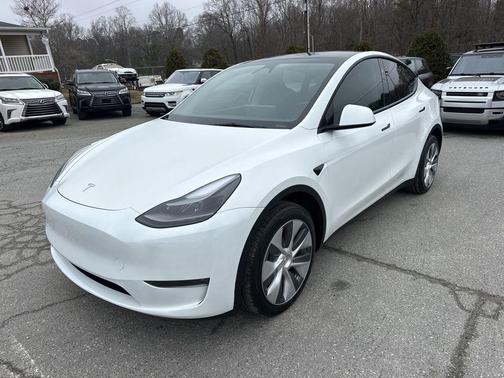 2023 Tesla Model Y Long Range Dual Motor All-Wheel Drive