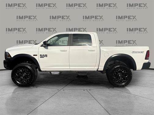 2019 RAM 1500 Classic Warlock Crew Cab 4x4 5'7' Box