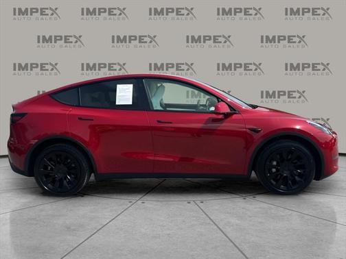 2022 Tesla Model Y Long Range Dual Motor All-Wheel Drive