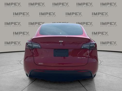 2022 Tesla Model Y Long Range Dual Motor All-Wheel Drive