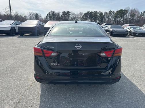 2025 Nissan Altima 2.5 SV