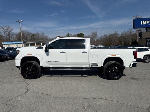 2021 GMC Sierra 2500 Denali