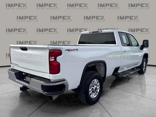 Summit White 2025 Chevrolet Silverado 2500 LT
