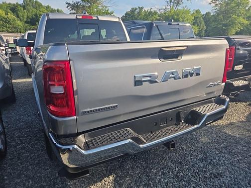 Billet Silver Metallic Clearcoat 2025 RAM 1500 Big Horn/Lone Star