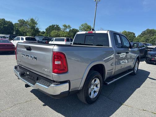 Billet Silver Metallic Clearcoat 2025 RAM 1500 Big Horn/Lone Star