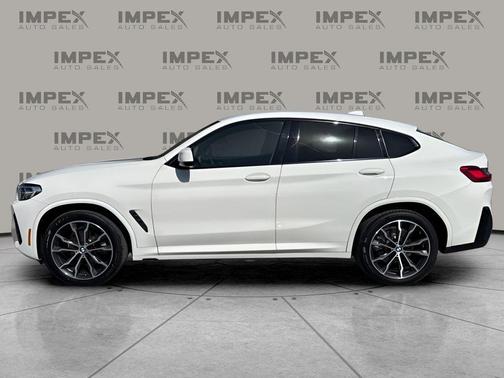 2022 BMW X4 xDrive30i