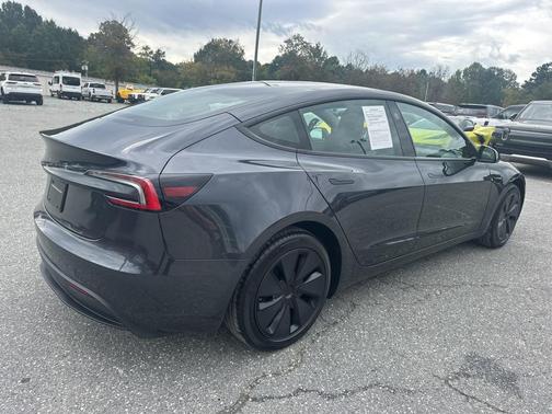 2024 Tesla Model 3 Long Range
