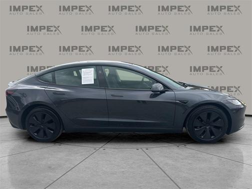 2024 Tesla Model 3 Long Range
