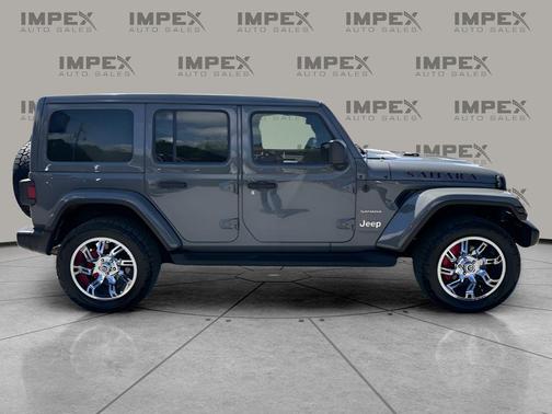 Sting-Gray Clearcoat 2020 Jeep Wrangler Unlimited Sahara