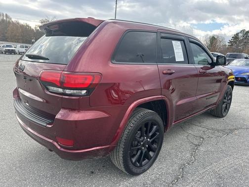 2018 Jeep Grand Cherokee Altitude