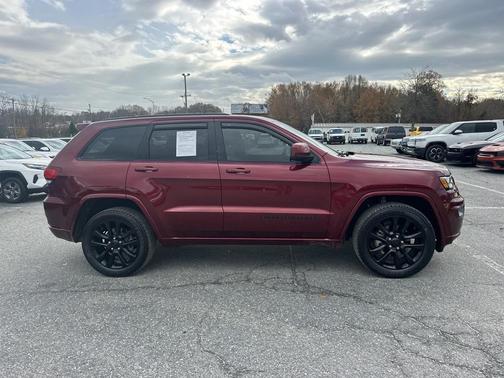 2018 Jeep Grand Cherokee Altitude