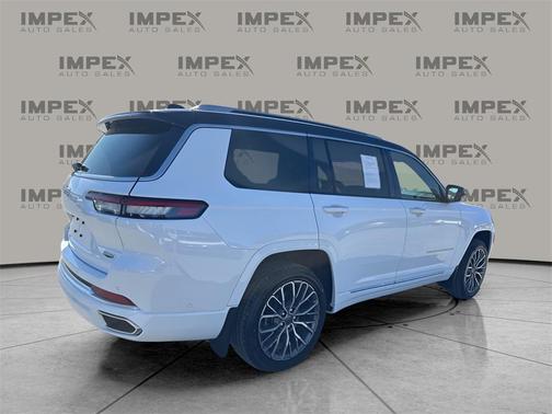 2023 Jeep Grand Cherokee L Summit Reserve