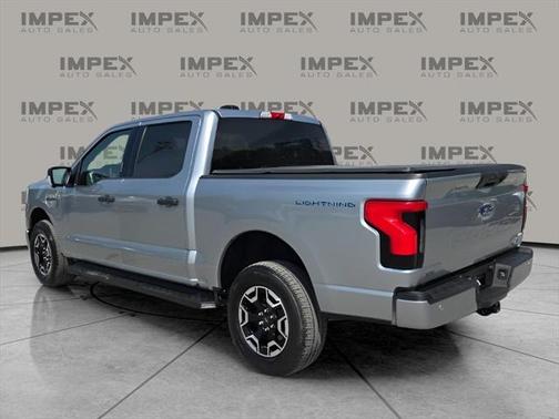 2023 Ford F-150 Lightning XLT