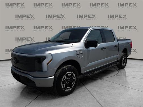 2023 Ford F-150 Lightning XLT