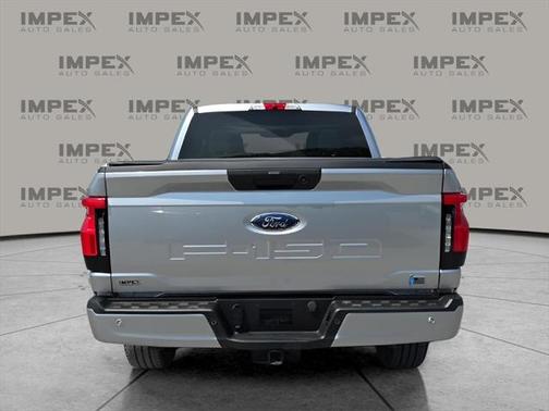 2023 Ford F-150 Lightning XLT