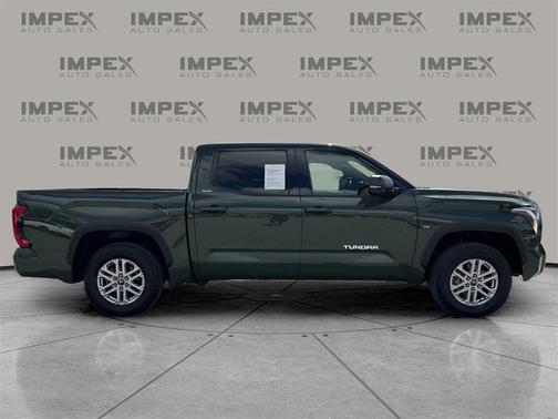 2022 Toyota Tundra SR5