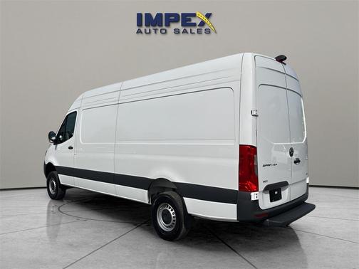 2025 Mercedes-Benz Sprinter 2500 High Roof