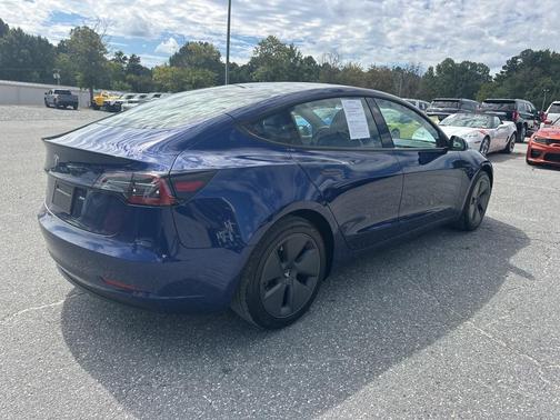 2023 Tesla Model 3 Standard Range