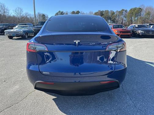 2024 Tesla Model Y Long Range Dual Motor All-Wheel Drive