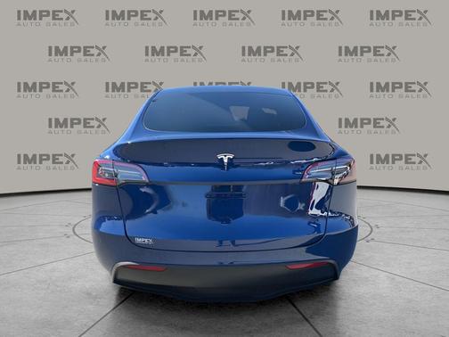 2024 Tesla Model Y Long Range Dual Motor All-Wheel Drive