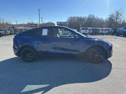 2024 Tesla Model Y Long Range Dual Motor All-Wheel Drive