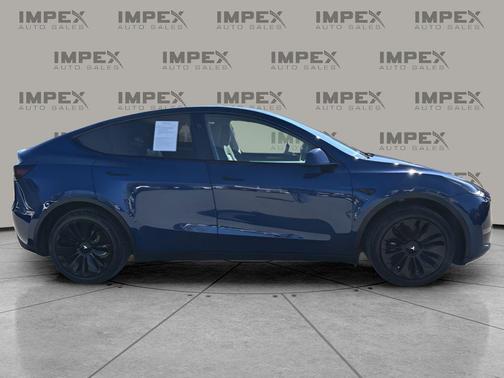 2024 Tesla Model Y Long Range Dual Motor All-Wheel Drive