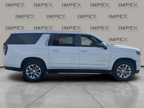 2023 Chevrolet Suburban Premier