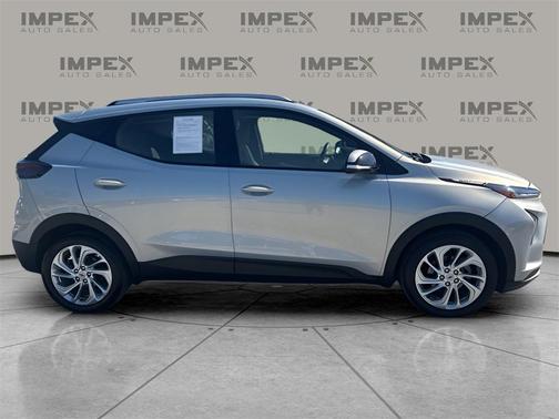 2022 Chevrolet Bolt EUV FWD LT