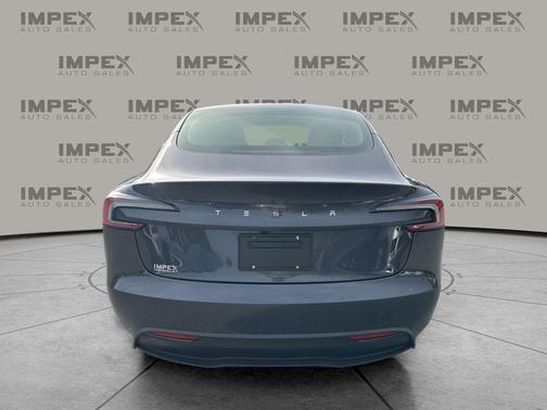 2025 Tesla Model 3 Long Range