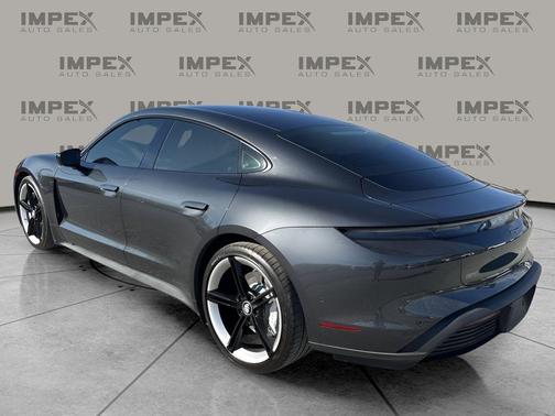 2022 Porsche Taycan Base